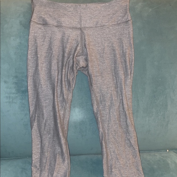 Lululemon Wunder Under Grey Crop Leggings size 4 - Picture 6 of 6